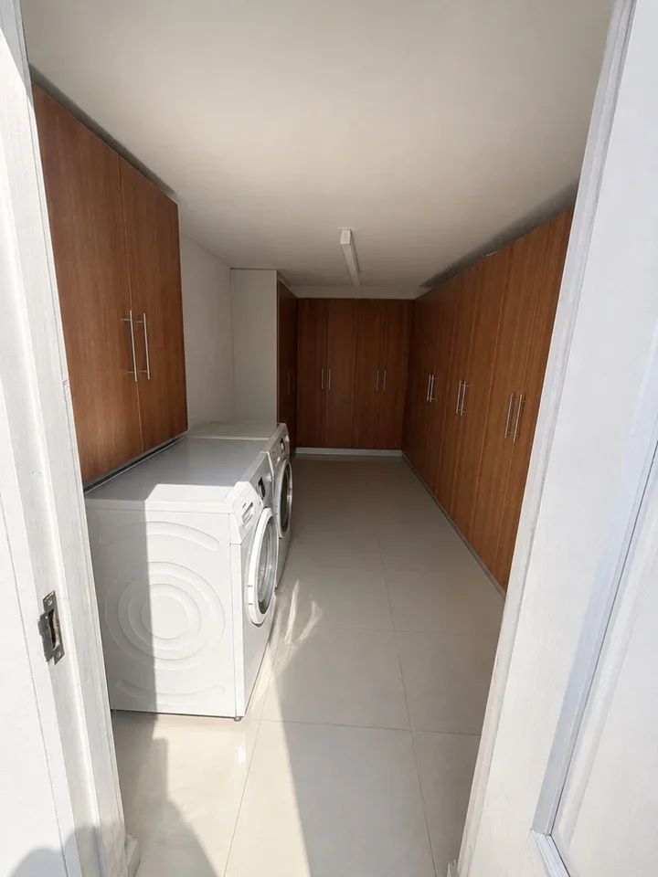 House Rayners Lane in Greater London