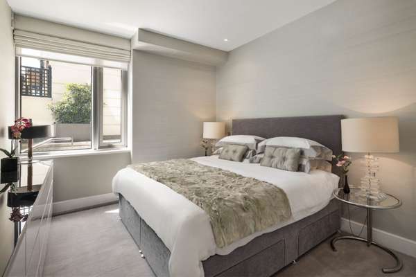 Flat Knightsbridge in City of Westminster