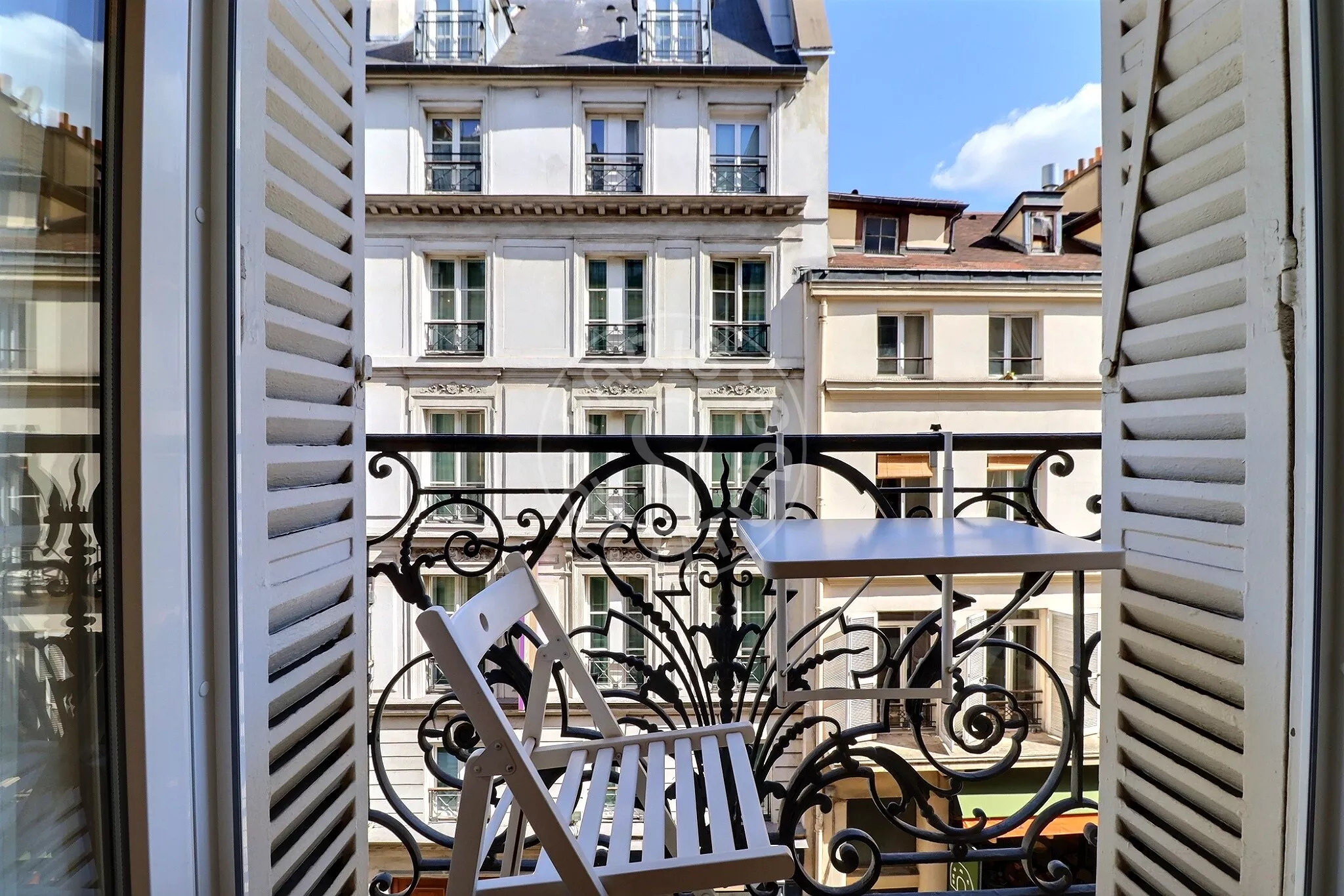 Appartement Rue d'Hauteville à Paris