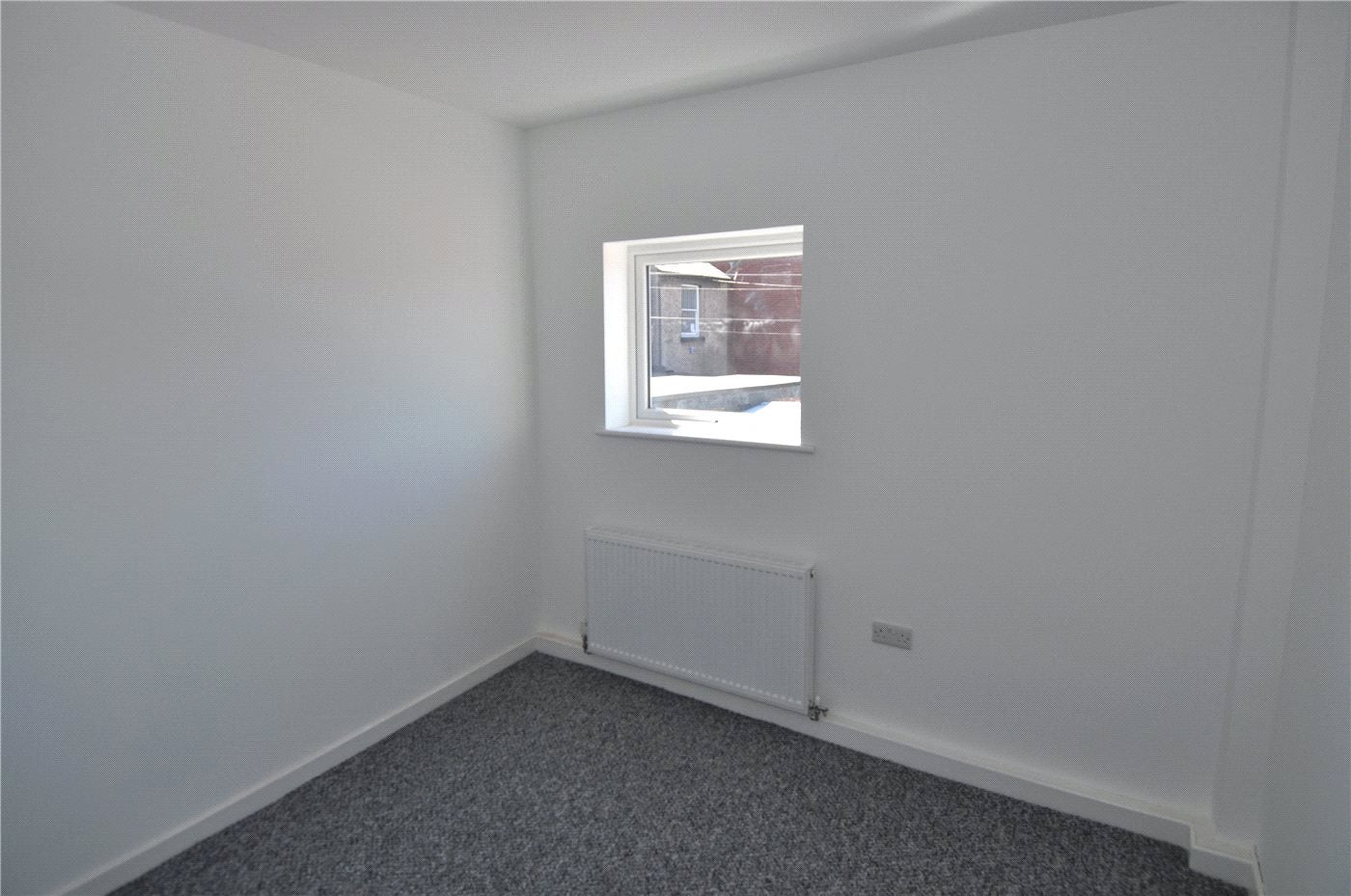 Flat Pye Road in Heswall
