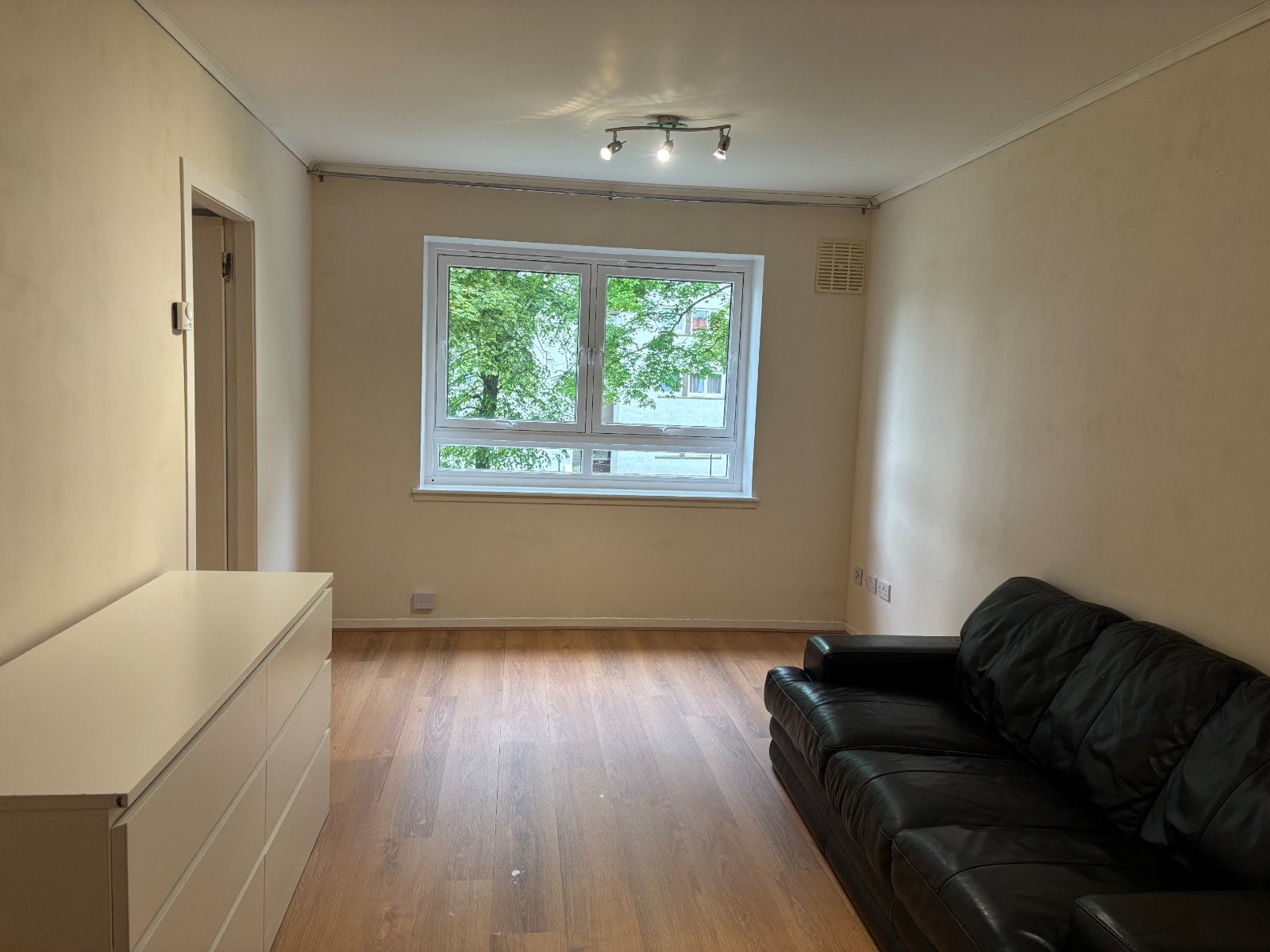 Flat Ritchie Place in Aberdeen City