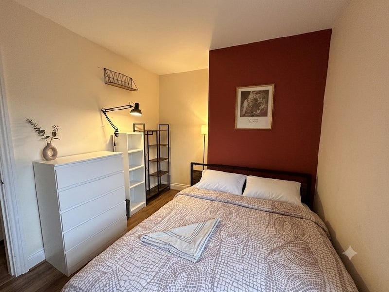 Room Royal College Street in Greater London