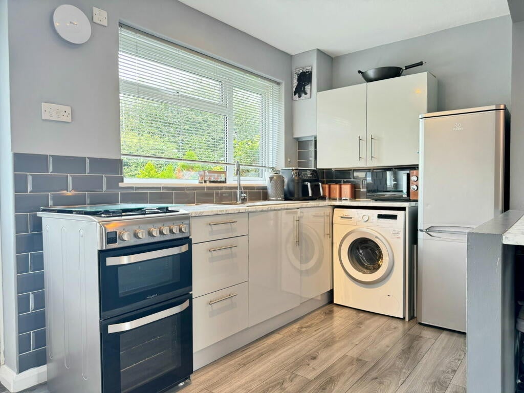 Flat Scott Avenue in Rainham