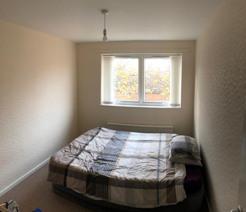 Flat Pennine View in Wakefield