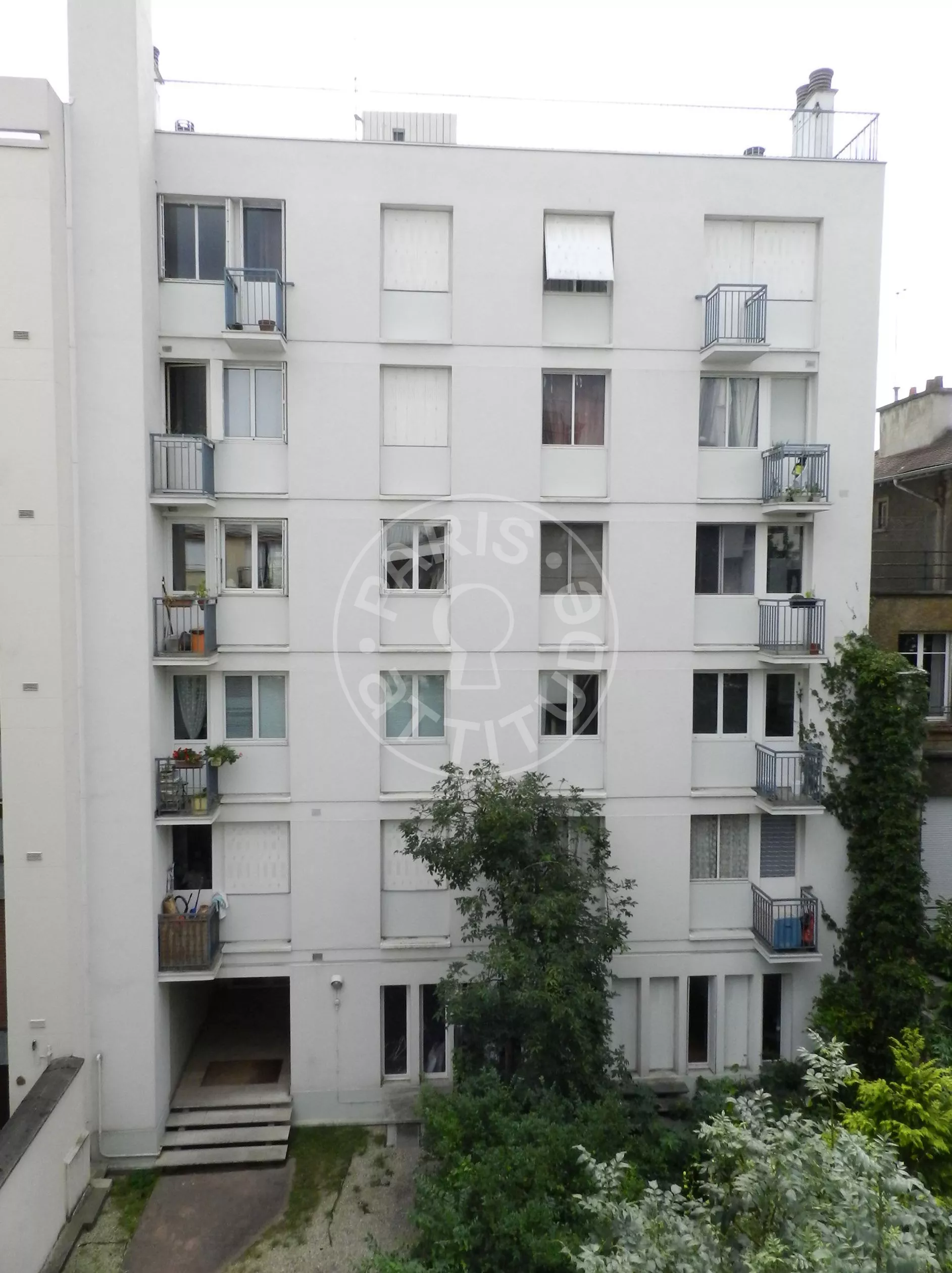 Flat Square Chézy in Neuilly-sur-Seine