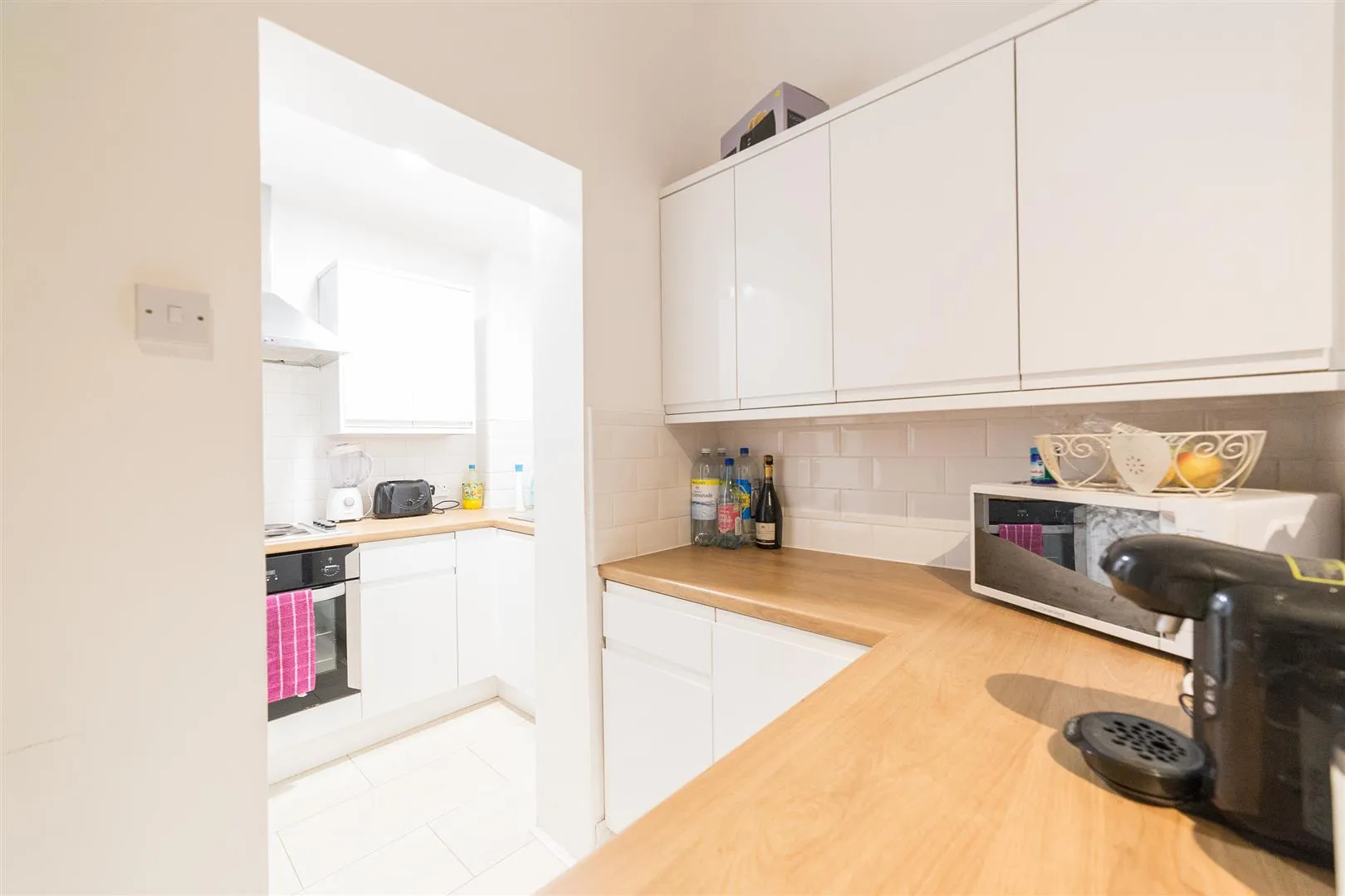 Flat Helmsley Road in Newcastle upon Tyne