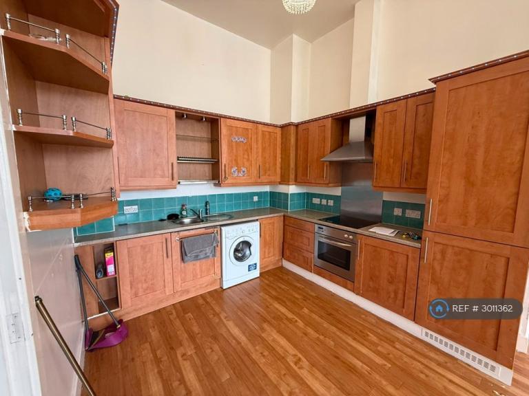 Flat Peckover Street in Bradford