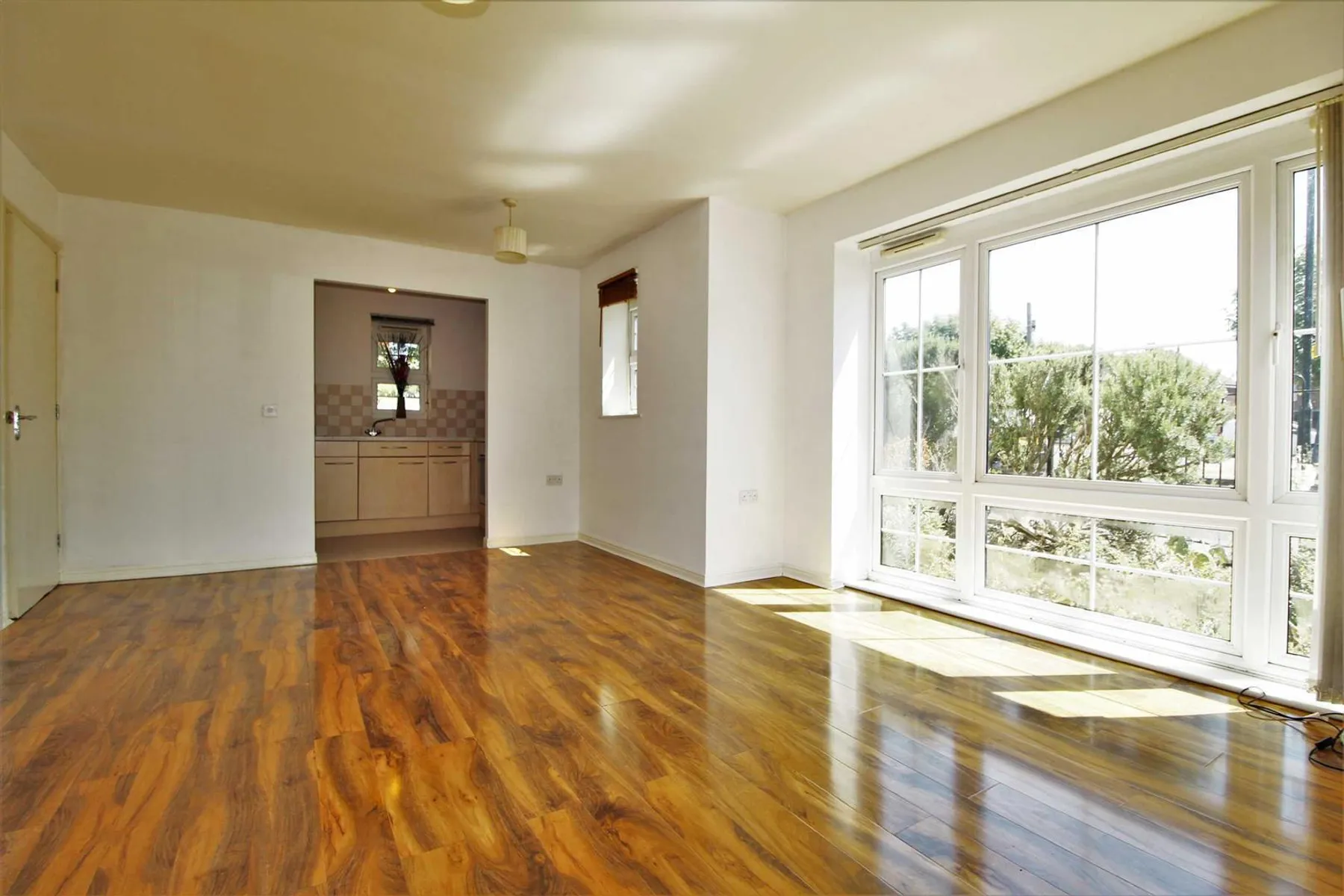 Flat Harmer Mews in Maidenhead