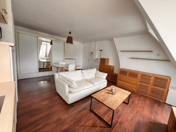 Appartement Avenue Charles de Gaulle à Neuilly-sur-Seine