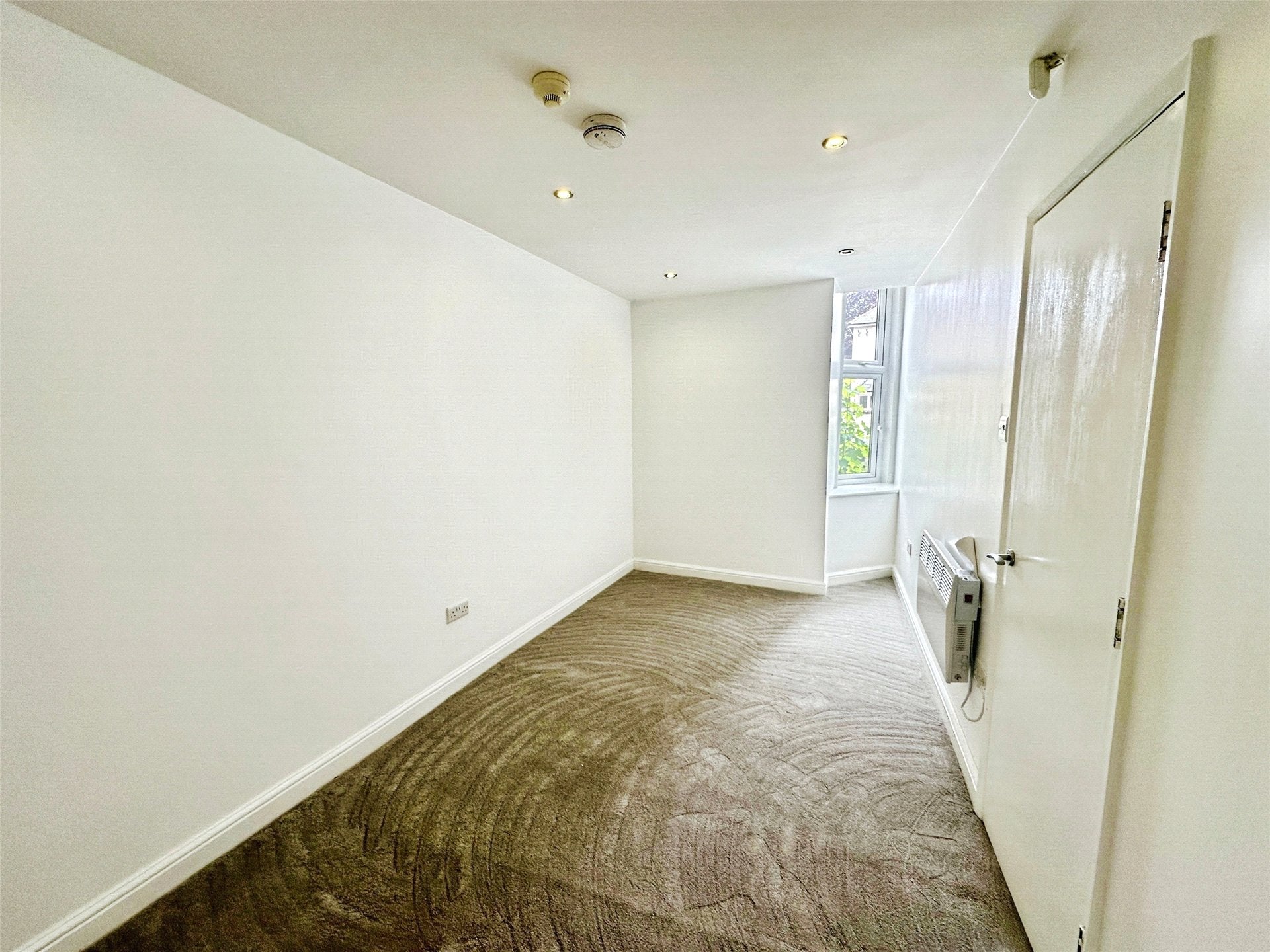Flat Pierremont Crescent in Darlington
