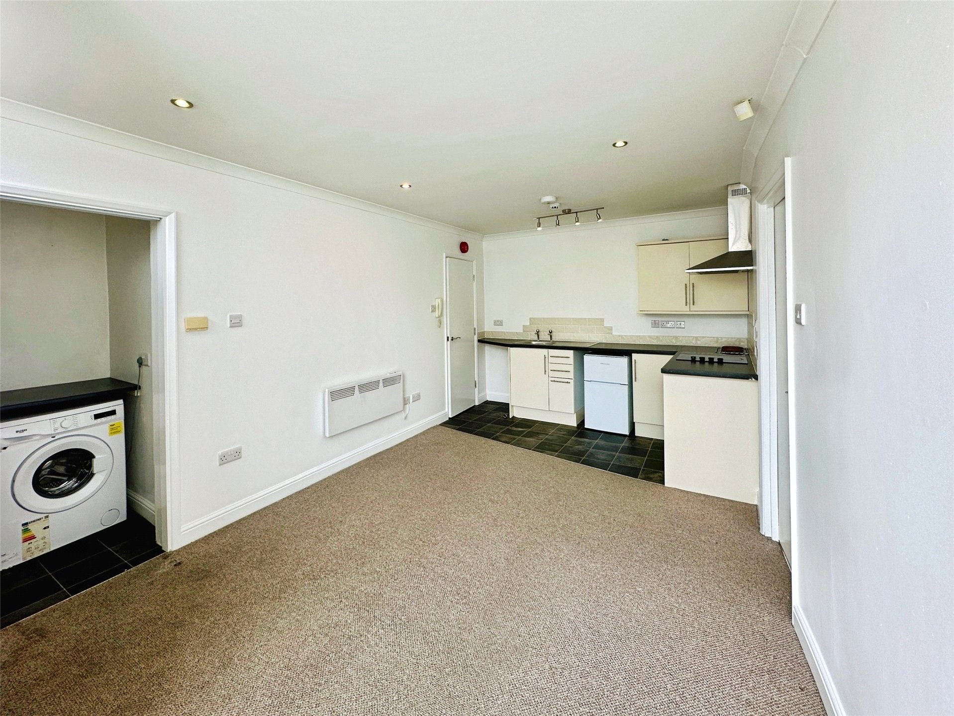 Flat Pierremont Crescent in Darlington