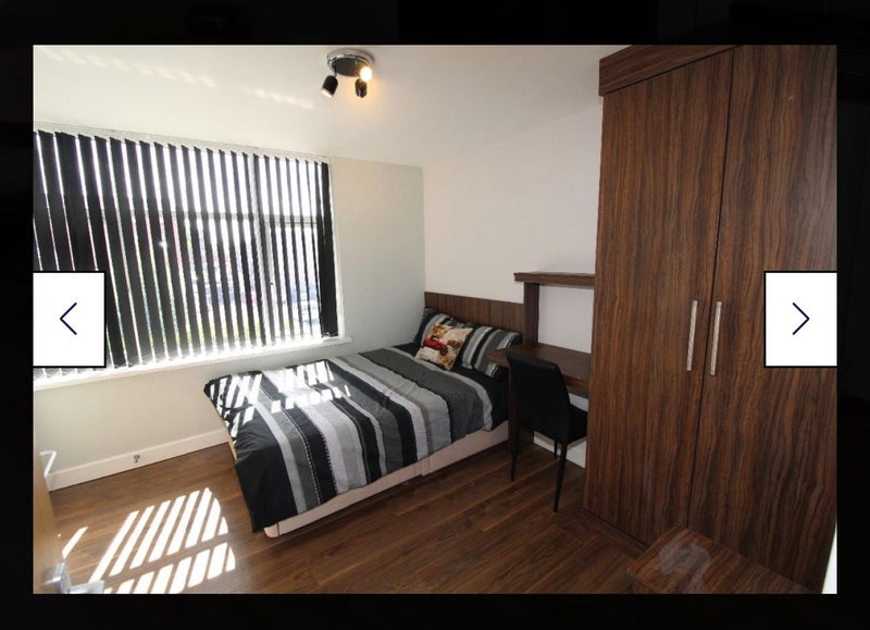 Room Hawkins Street in Preston