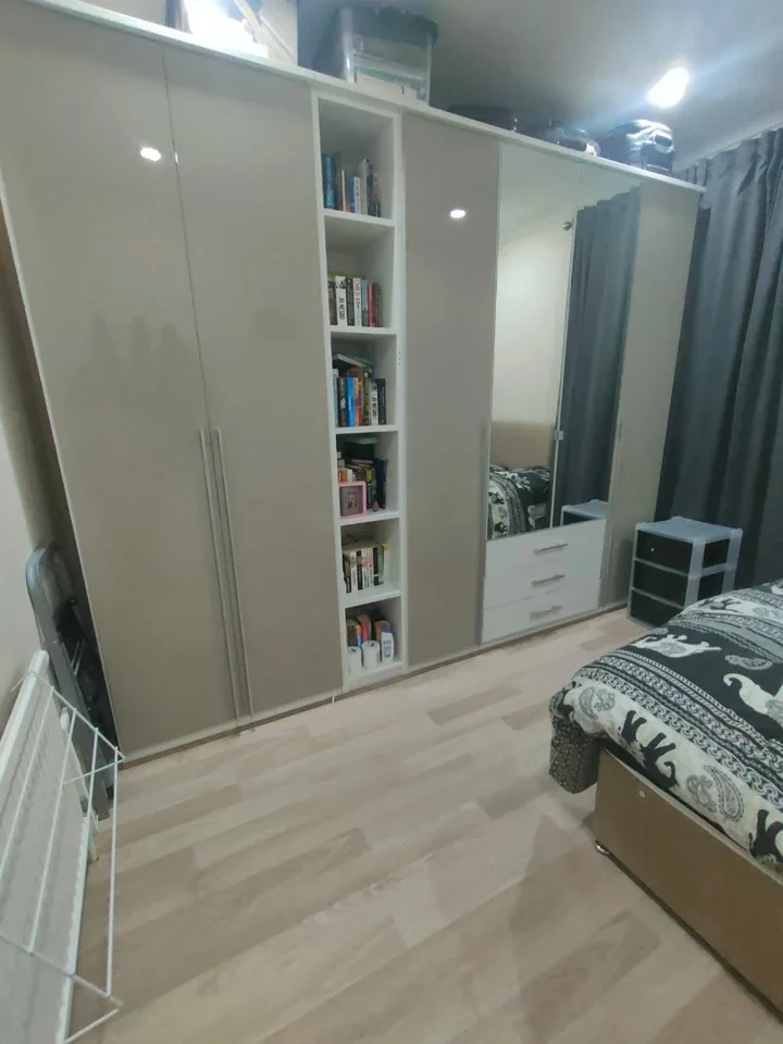 Room Mitcham Road in Greater London
