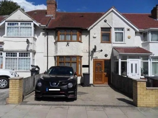 House Braund Avenue in Greater London