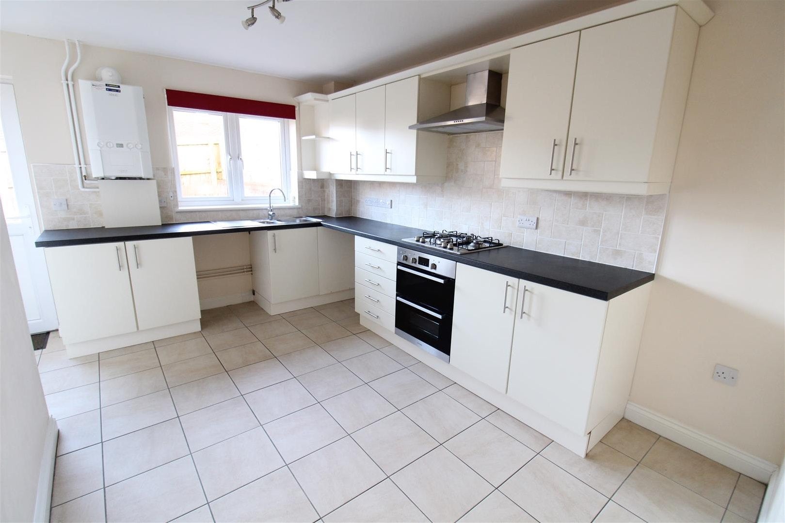 House Jubilee Close in Misterton