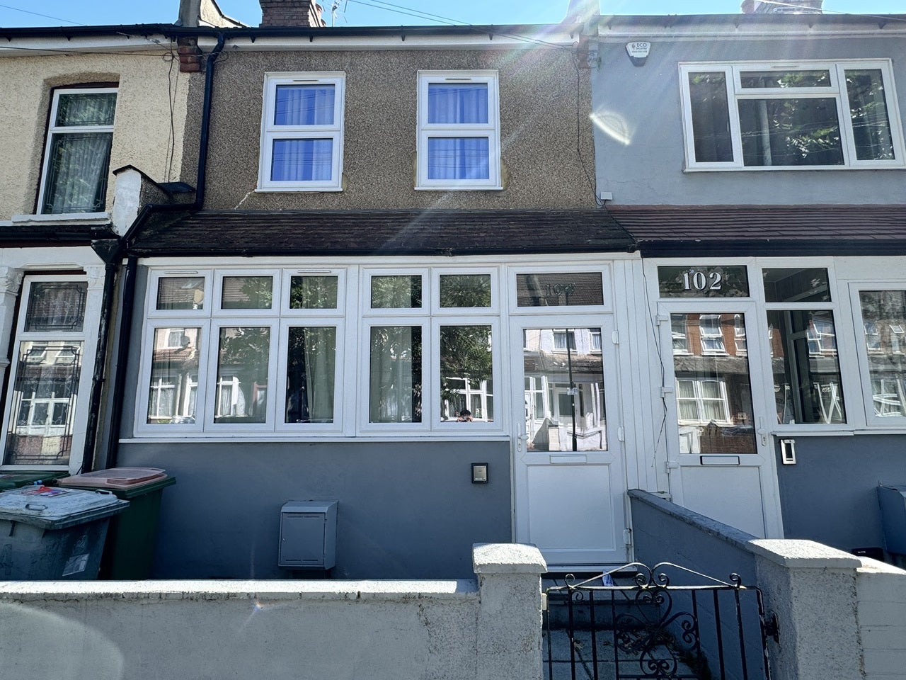 House Landseer Avenue in Greater London