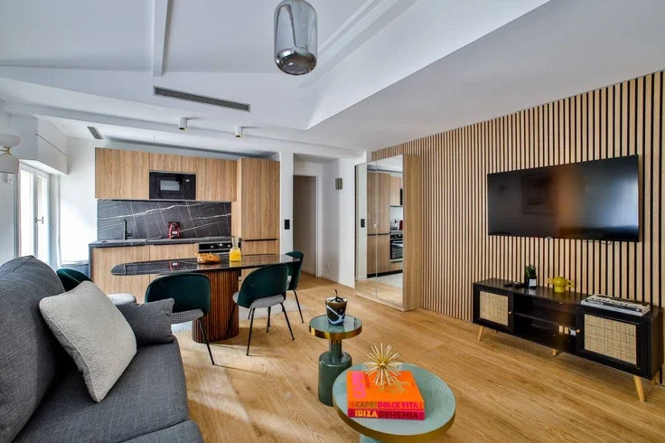 Appartement Rue Tronson du Coudray à Paris