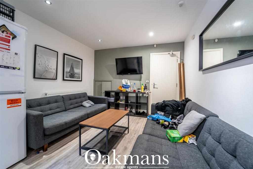 Flat Dawlish Road in Birmingham