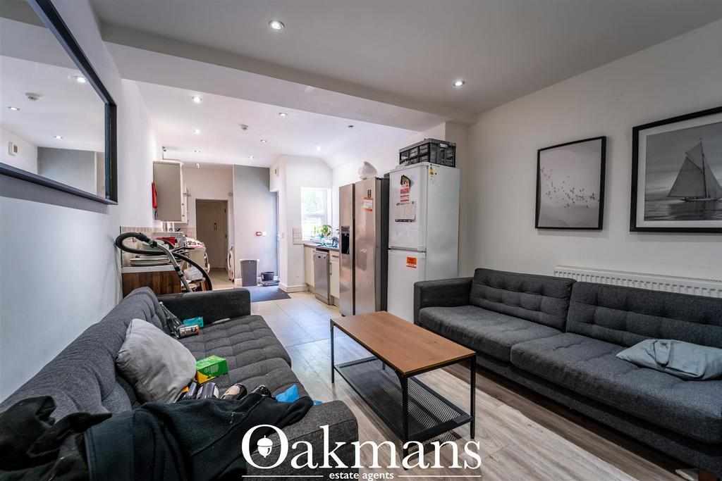 Flat Dawlish Road in Birmingham