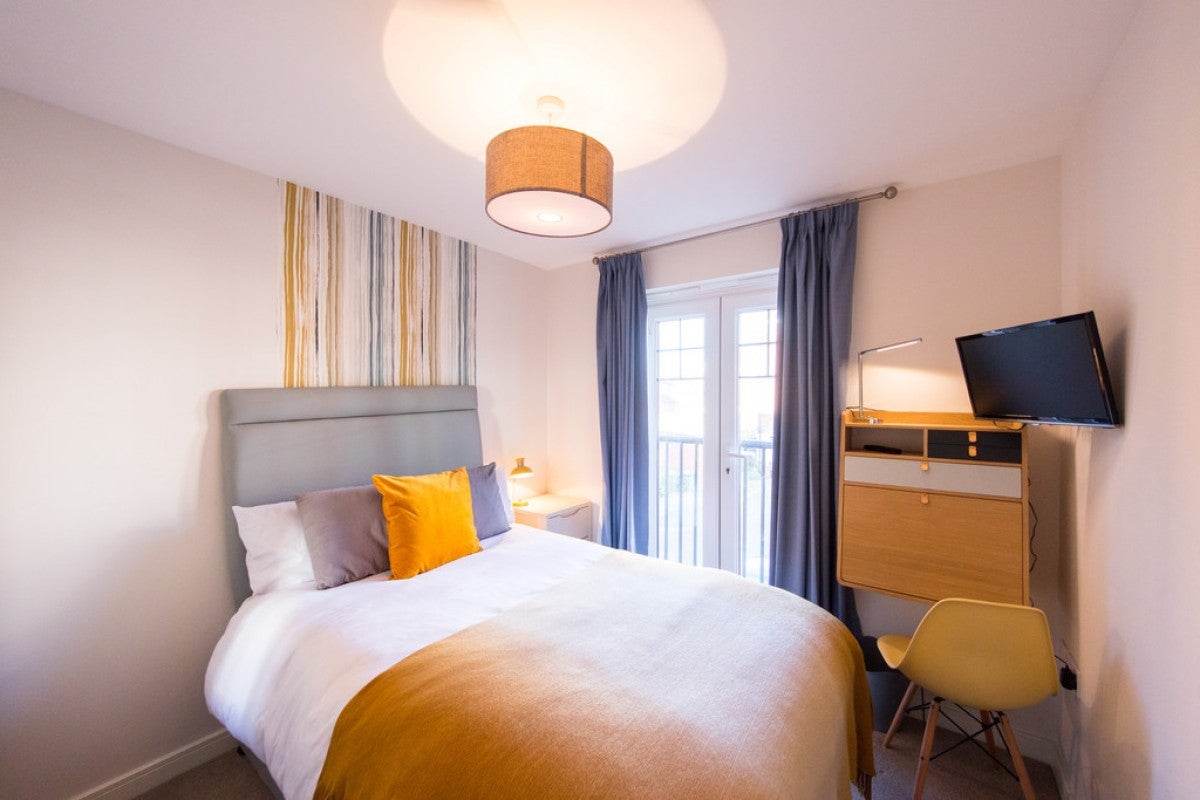 Room Perigee in Shinfield