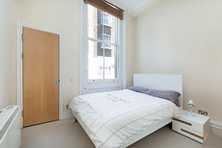 Flat Old Brompton Road in Greater London