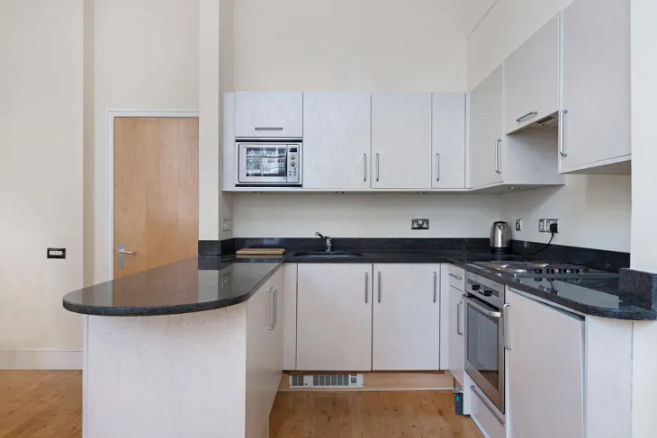 Flat Old Brompton Road in Greater London