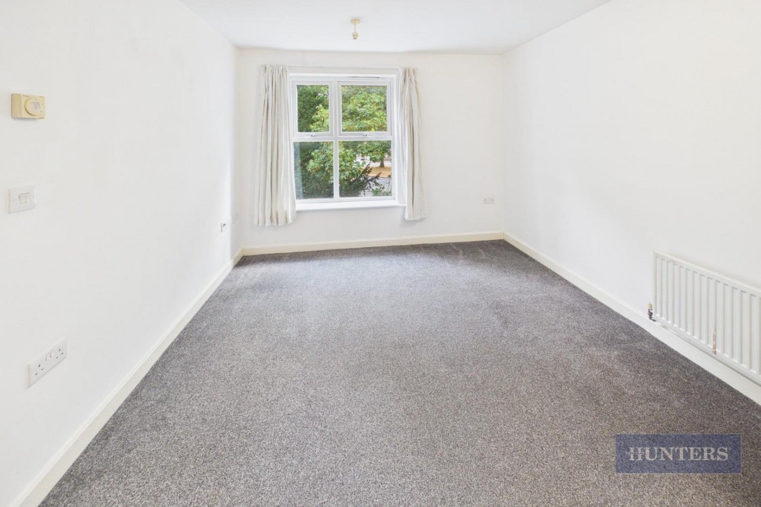 Flat Lindoe Close in Southampton