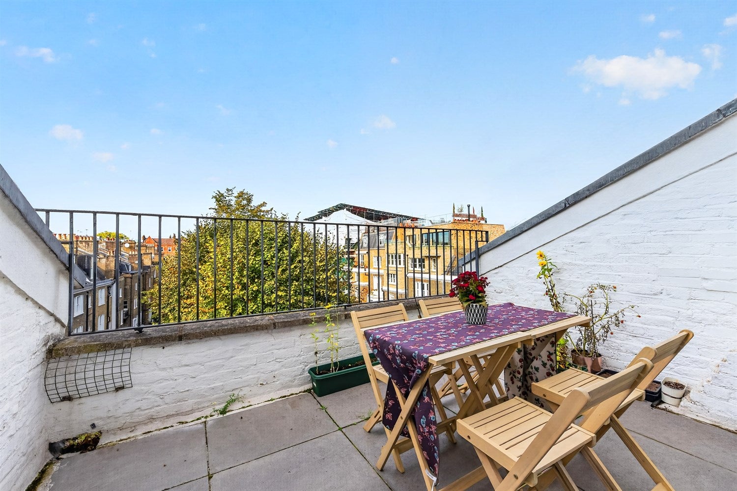 Flat Redcliffe Square in Greater London