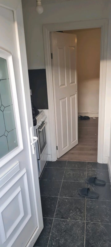 Room Kings Weston Avenue in Bristol