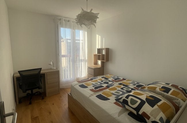 Chambre Place Guy Durand à Marseille