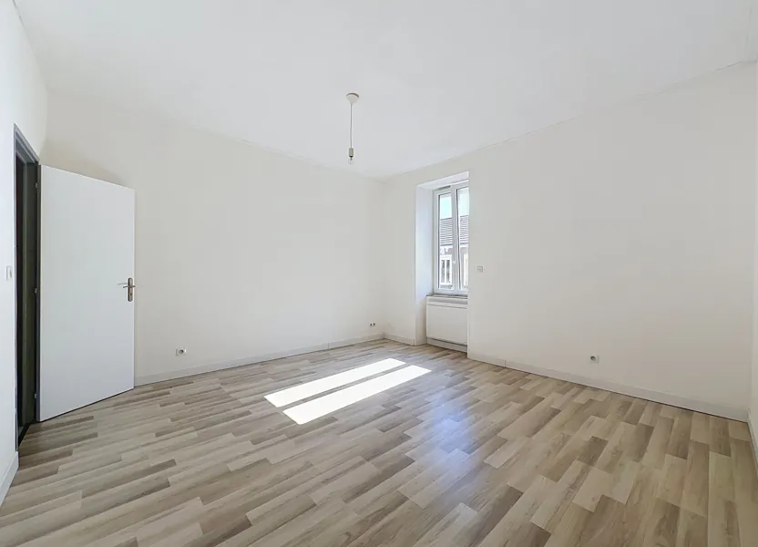 Flat Rue des Martyrs de la Libération in Le Creusot