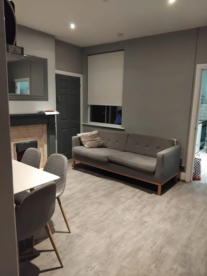 Room Nightingale Road in Derby