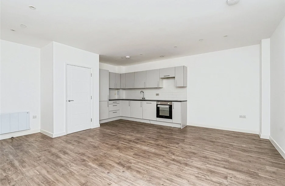 Flat London Road in Surrey Heath