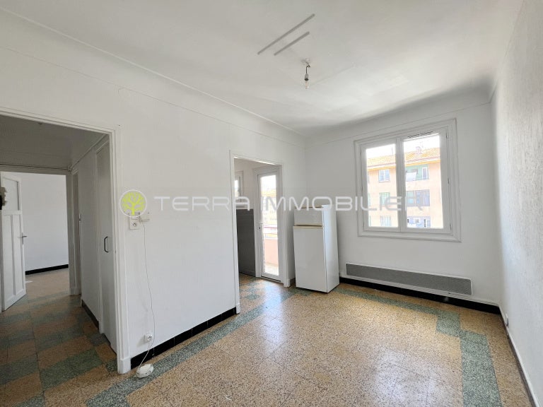Flat Cours Jean Nicoli in Ajaccio