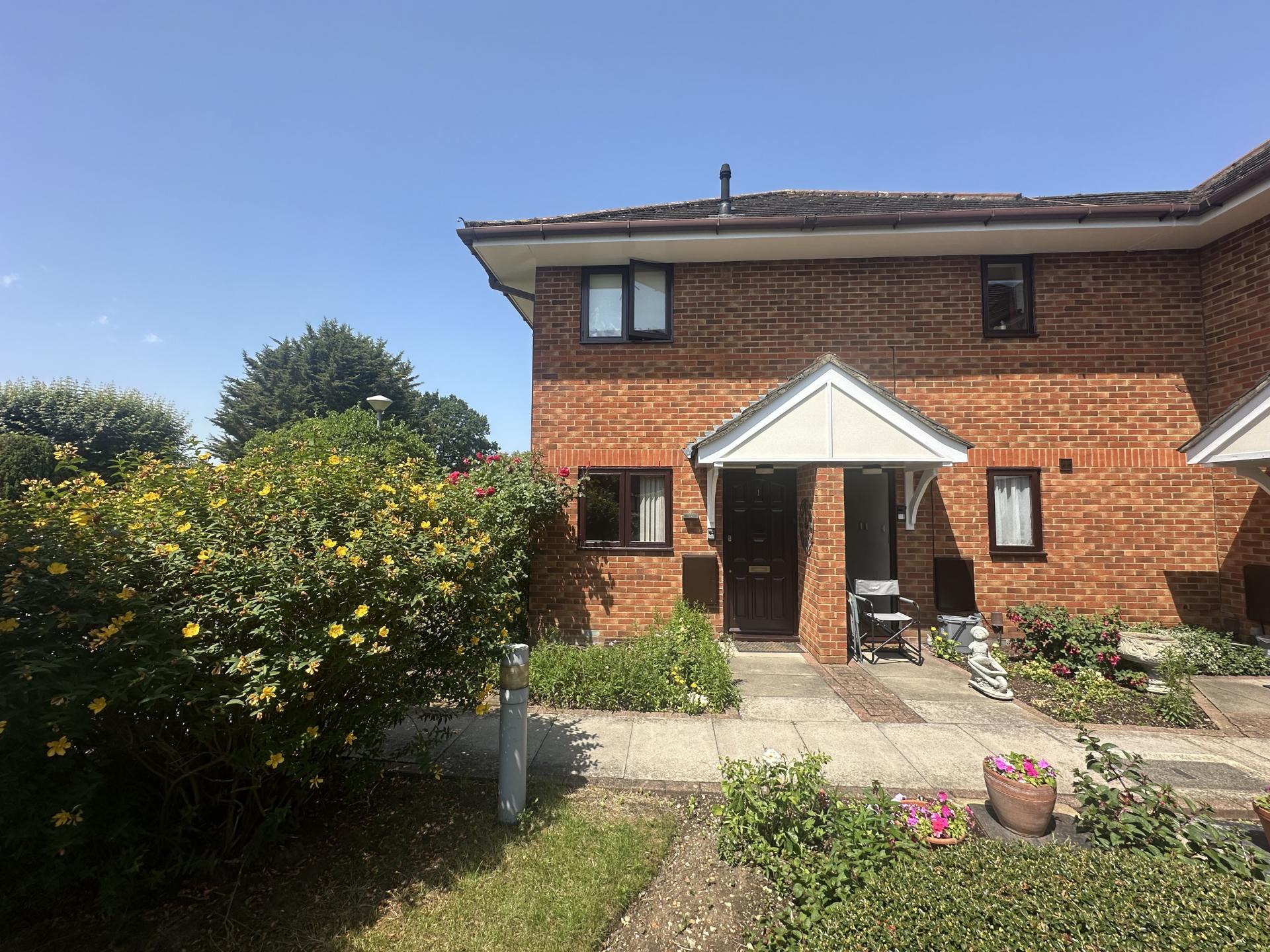 Flat Mutton Lane in Hertsmere