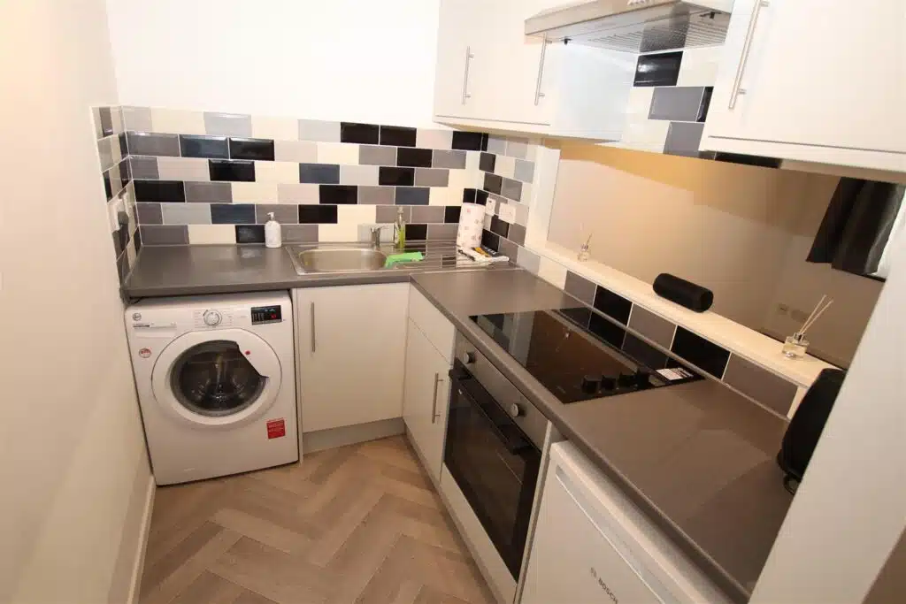 Flat Heathlee Road in Greater London