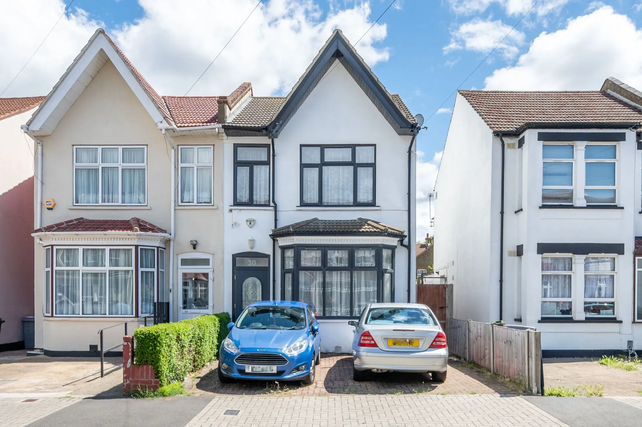 House Swinderby Road in Greater London