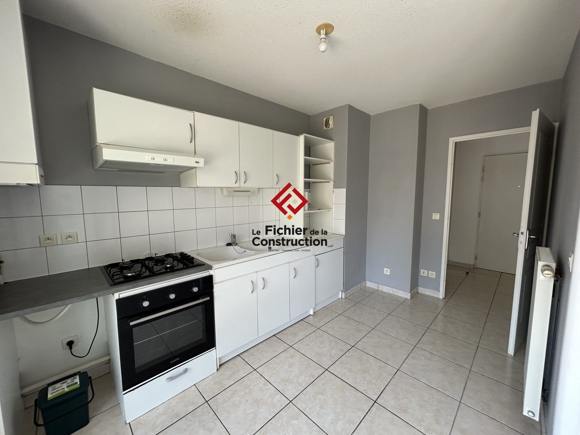 Flat Chemin de la Grande Chantourne in Saint-Nazaire-les-Eymes