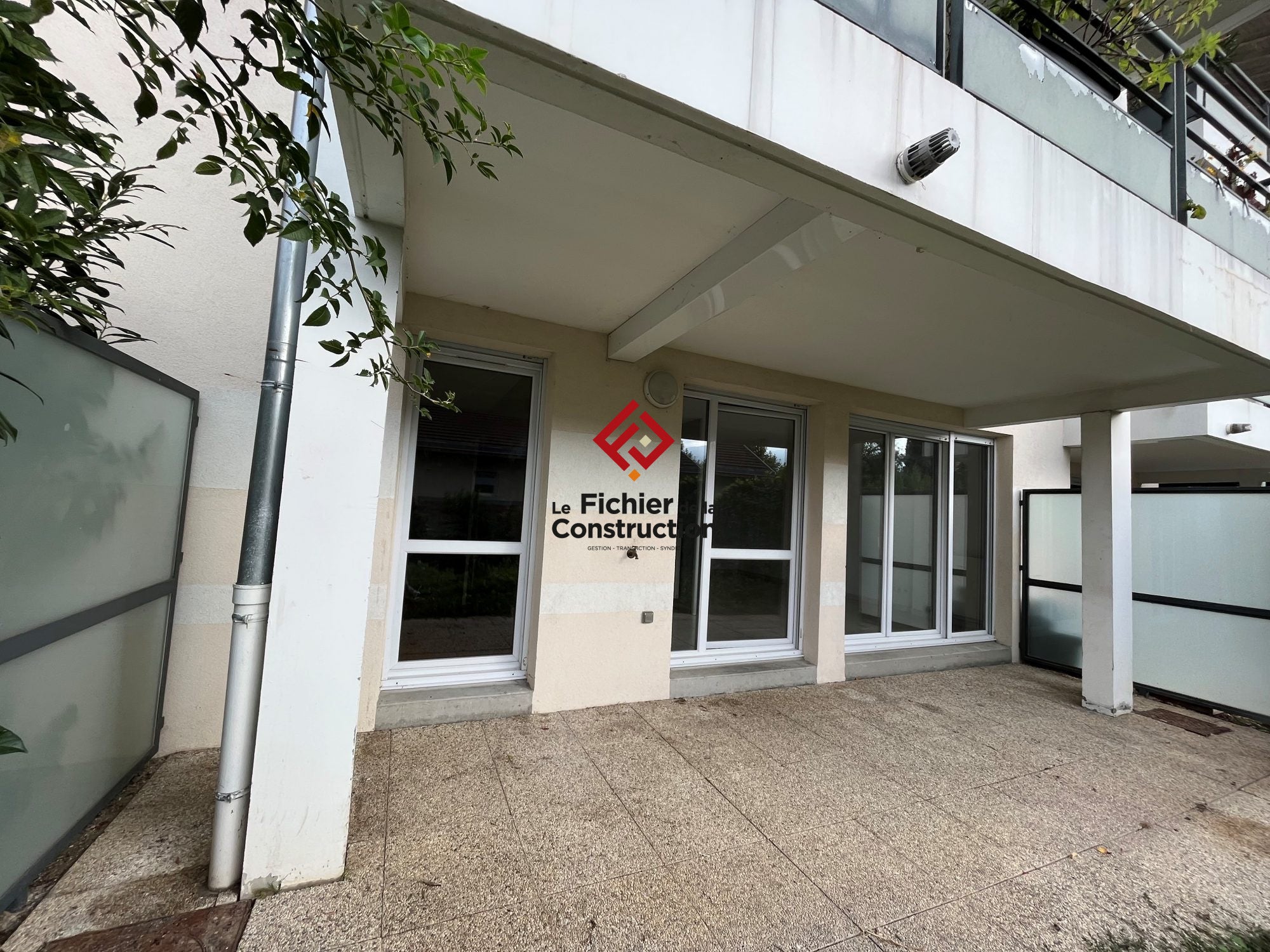 Appartement Chemin de la Grande Chantourne à Saint-Nazaire-les-Eymes