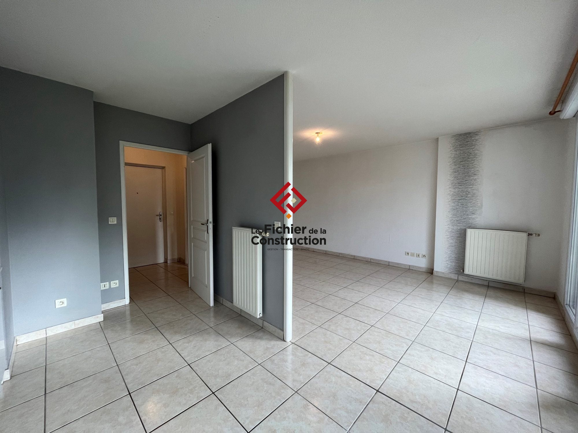 Appartement Chemin de la Grande Chantourne à Saint-Nazaire-les-Eymes