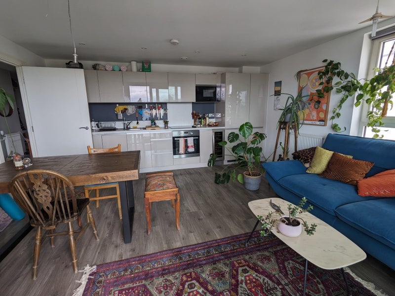 Room Roseberry Place in Greater London