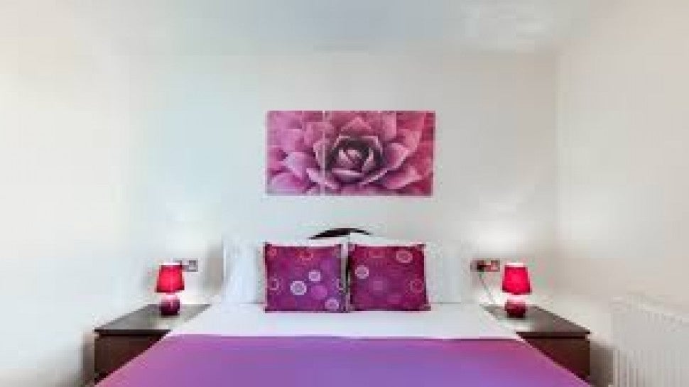 Room Helmdon Road in Leicester