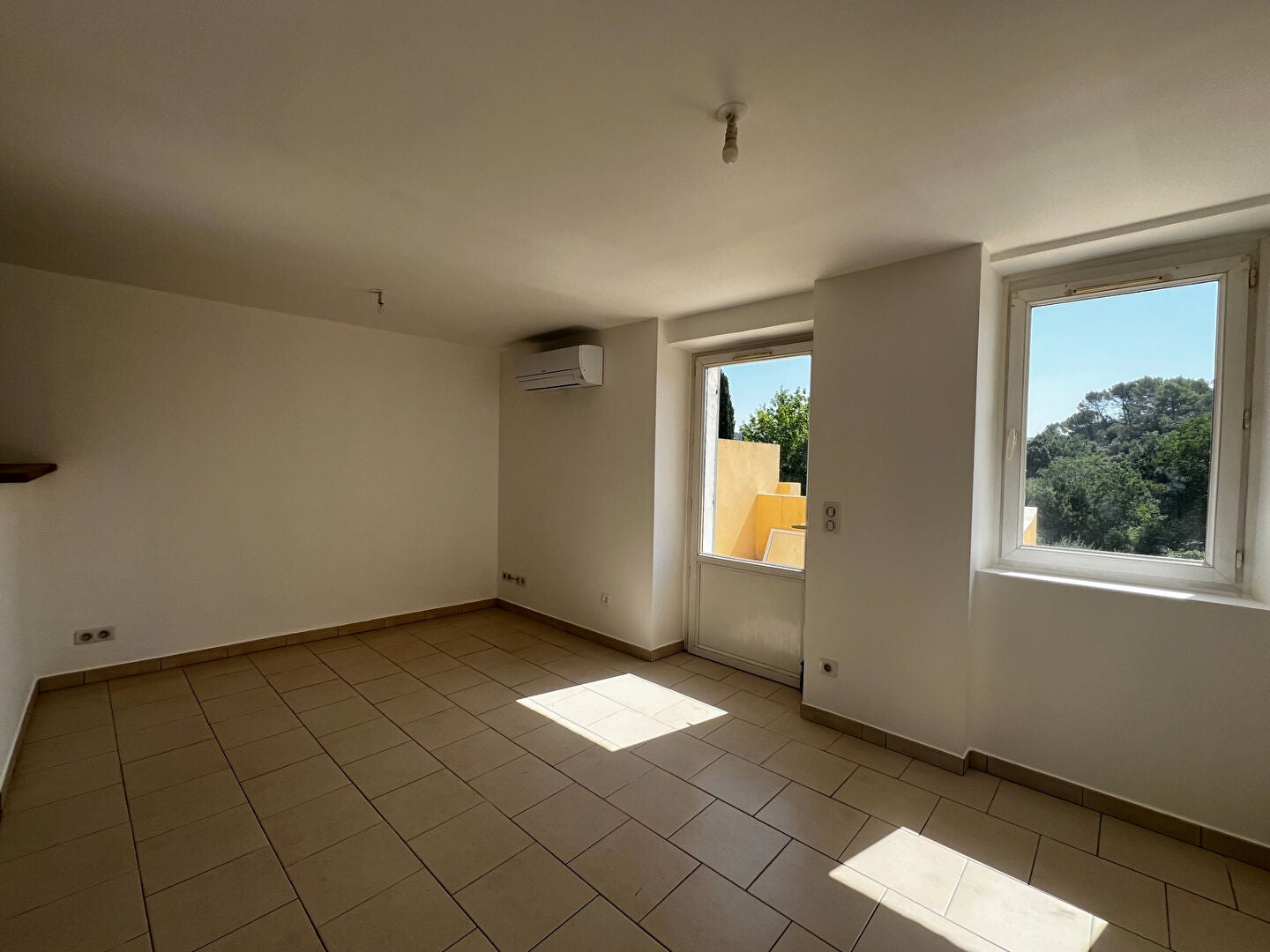Appartement Rue du Maréchal Foch à Carcès