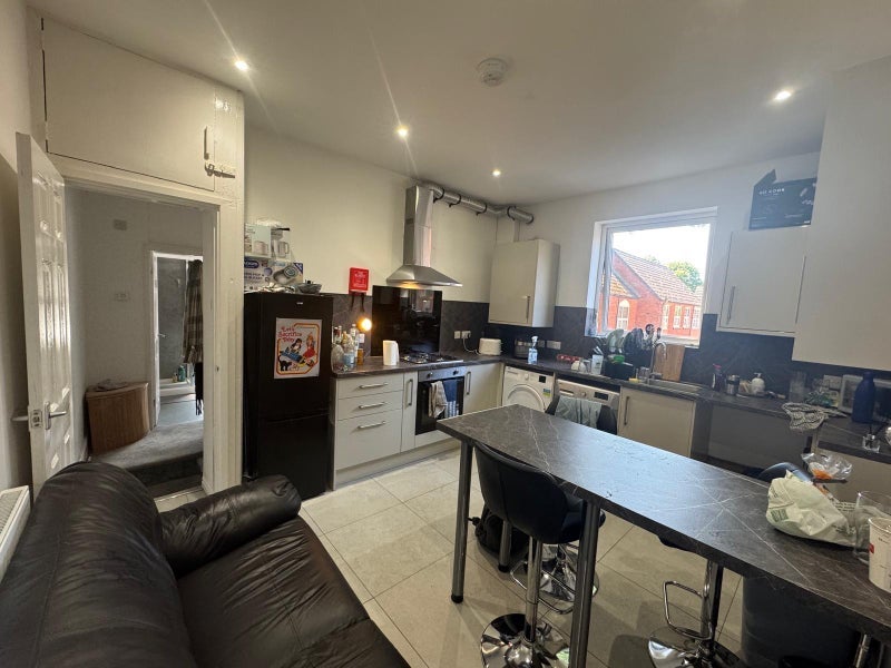 Room Ilkeston Road in Nottingham