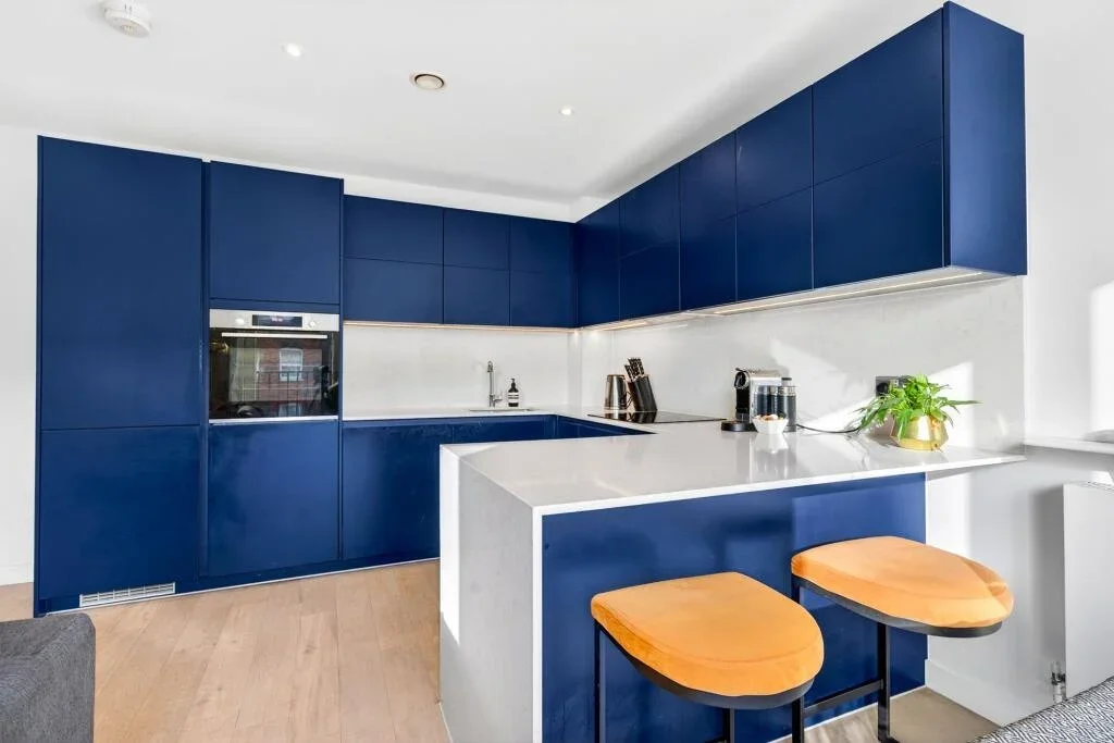 Flat Seven Sisters Road in Greater London