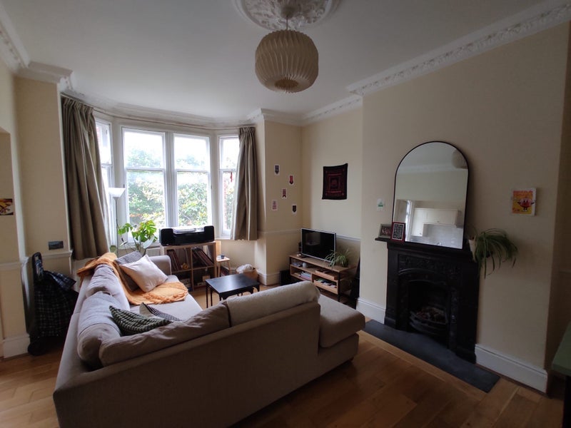 Room Lordship Lane in Greater London