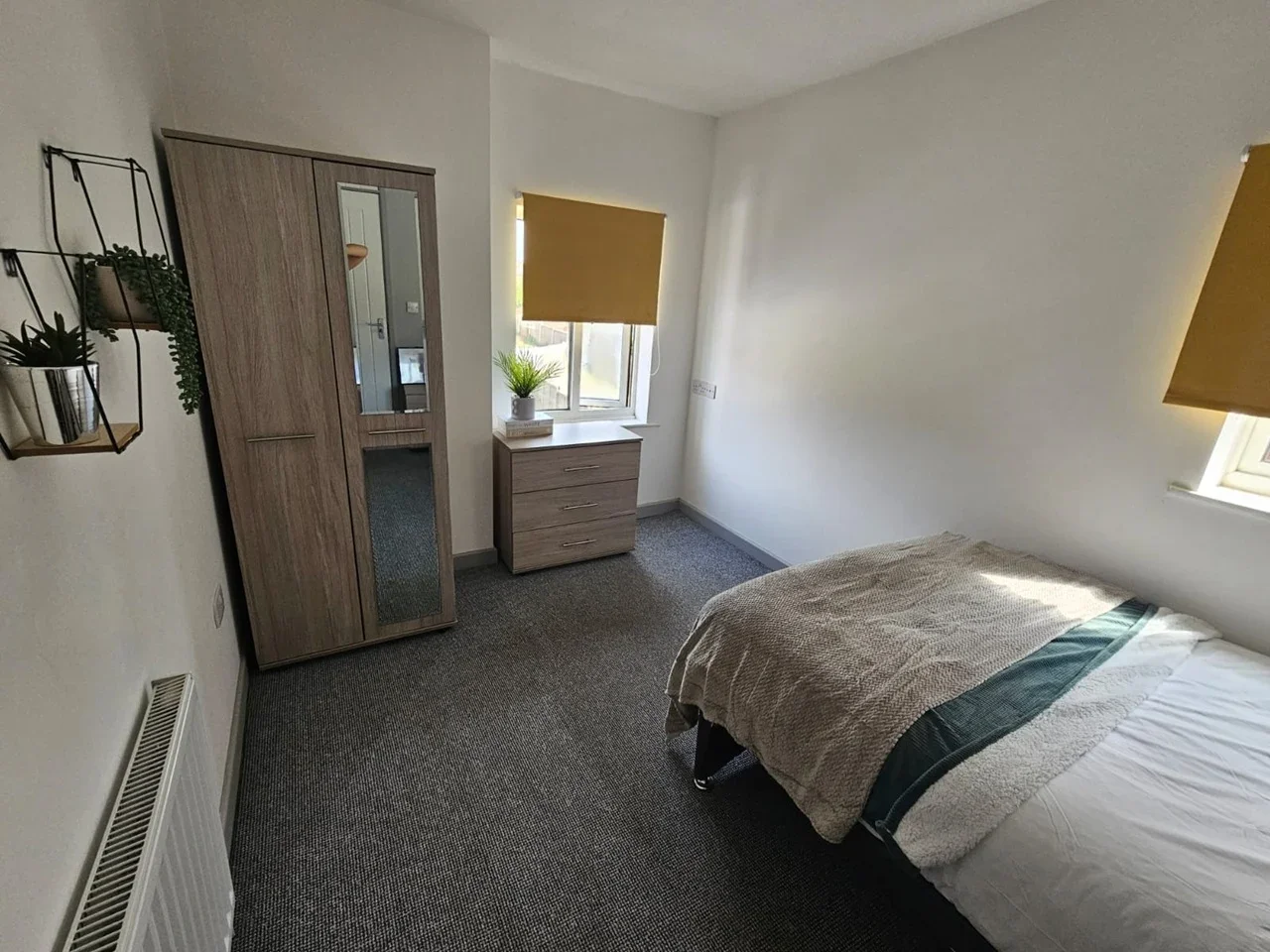 Room Calais Road in East Staffordshire