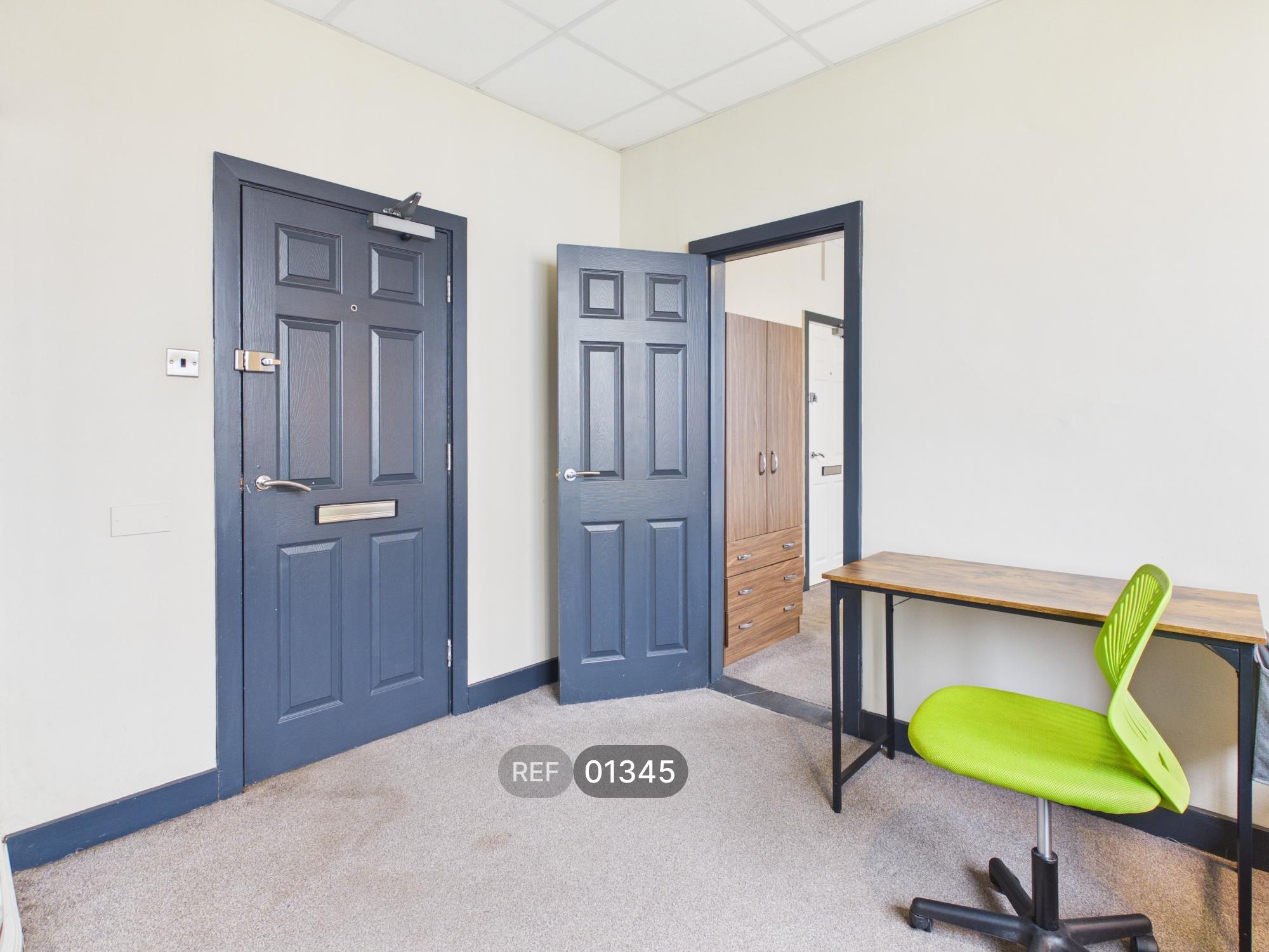 Room Anlaby Road in Hull