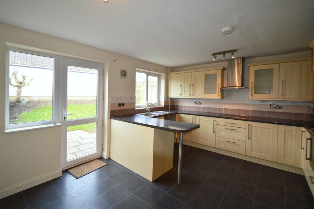 House Saxon Way in Wedmore