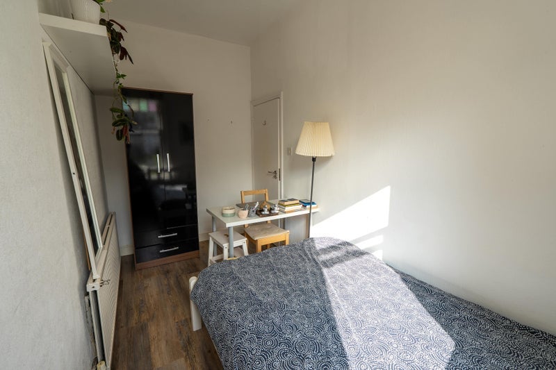 Room Huddleston Road in Greater London